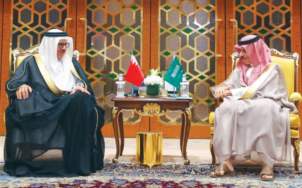 Saudi FM meets Bahraini counterpart in Riyadh