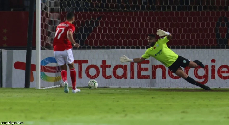 Amr El-Soulia gives Al-Ahly an early lead against Raja through a disputed penalty on Saturday night. (Arriyadiyah)