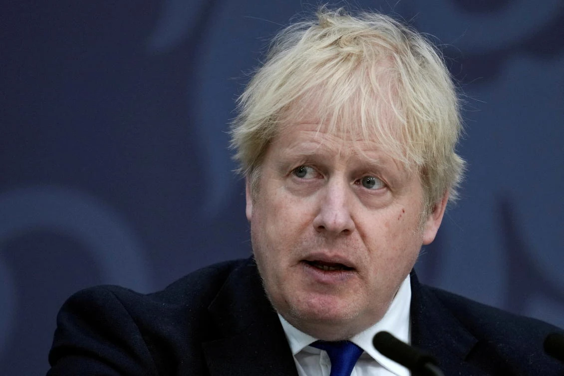 UK PM Johnson apologizes to parliament for COVID fine