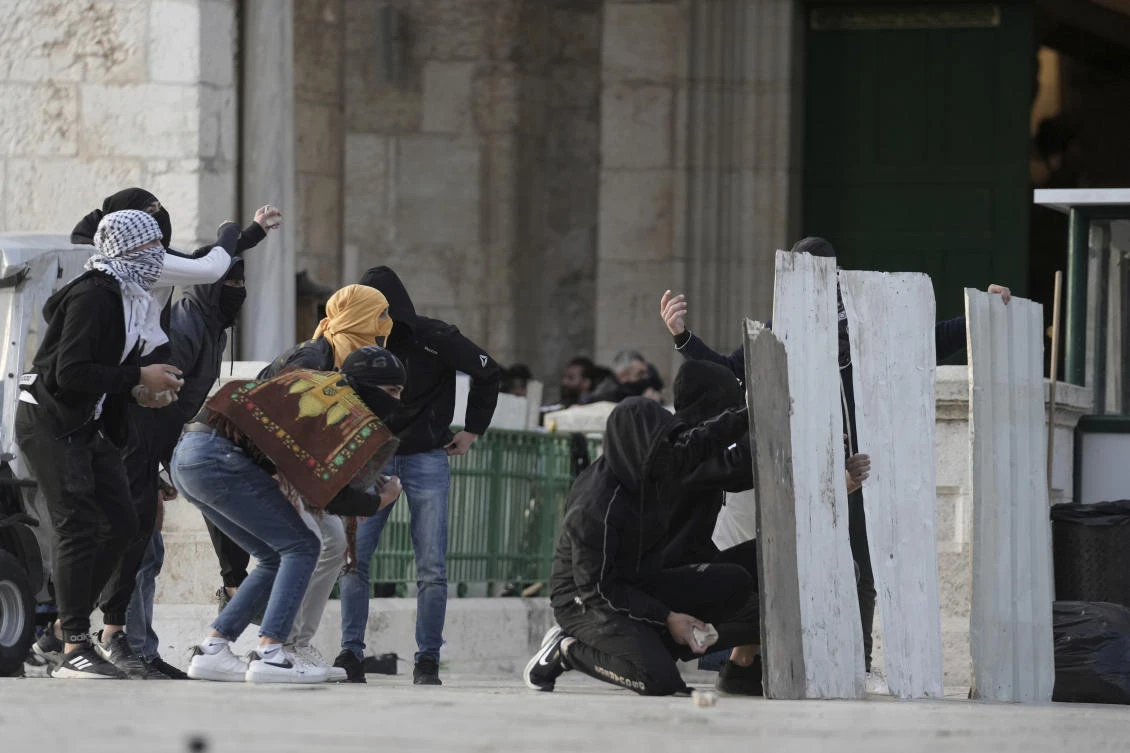 Dozens wounded in clashes at Jerusalem’s Al-Aqsa compound