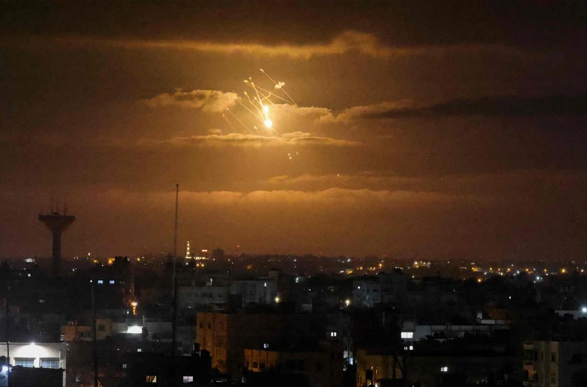 Israel closes Erez Crossing to Gazans after rocket attacks