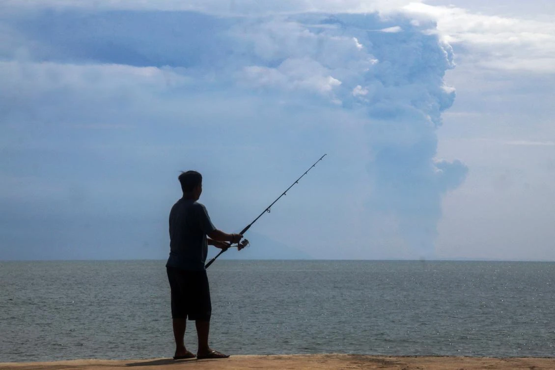 Indonesia’s Anak Krakatoa volcano erupts, spews huge ash tower
