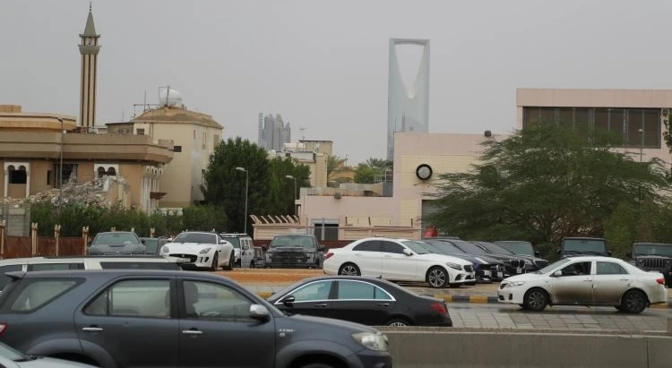 Safety alert on the roads after rain hits Riyadh