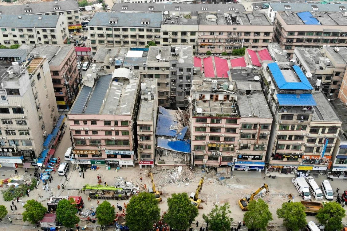 Building collapses are not uncommon in China, due to weak safety standards and corruption among officials tasked with enforcement. (CNS/AFP)