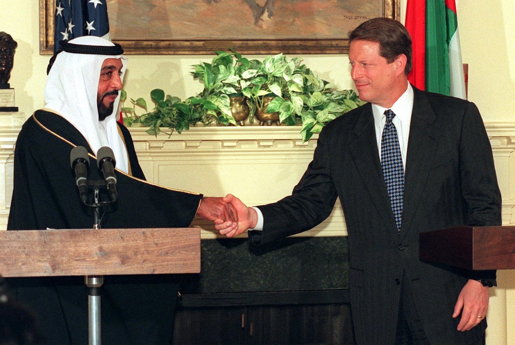 US Vice President Al Gore (R) shakes hands withSheikh Khalifa bin Zayed Al Nahyan (L) of the UAE during a press conference 12 May, 1998. (AFP)