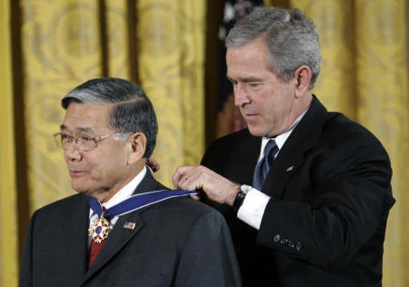 President Bush bestowed the Presidential Medal of Freedom to Norman y. Mineta at the White House on Friday, Dec 15 in 2006. (FILE/AP)