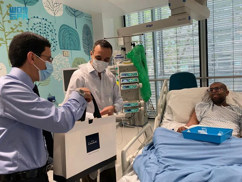 Saudi ambassador to UK visits citizens in London hospitals, wishes them happy Eid