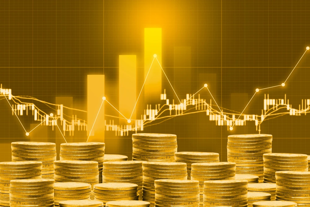 Commodities Update — Gold flat; Wheat nears record peak; UN warns on child nutrition due to price hikes