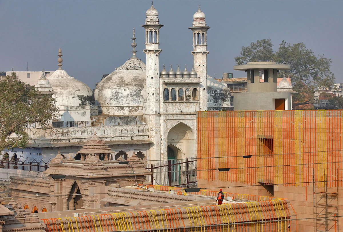 Hindu groups file fresh petitions to stop Muslims from entering historic Indian mosque