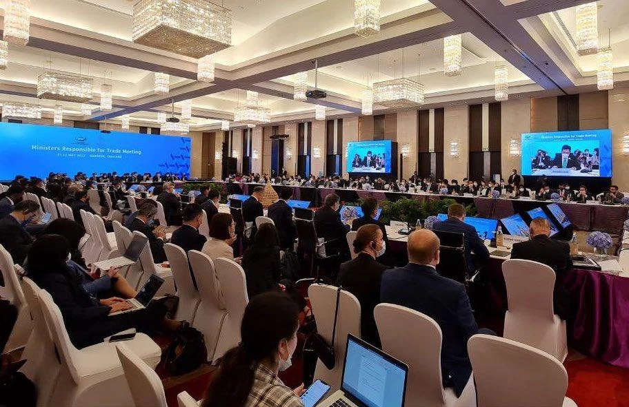 The two-day meeting by representatives of 21 economies forming the Asia-Pacific Economic Cooperation forum, which includes Russia, opened in Bangkok on Saturday. (Twitter: @apec)