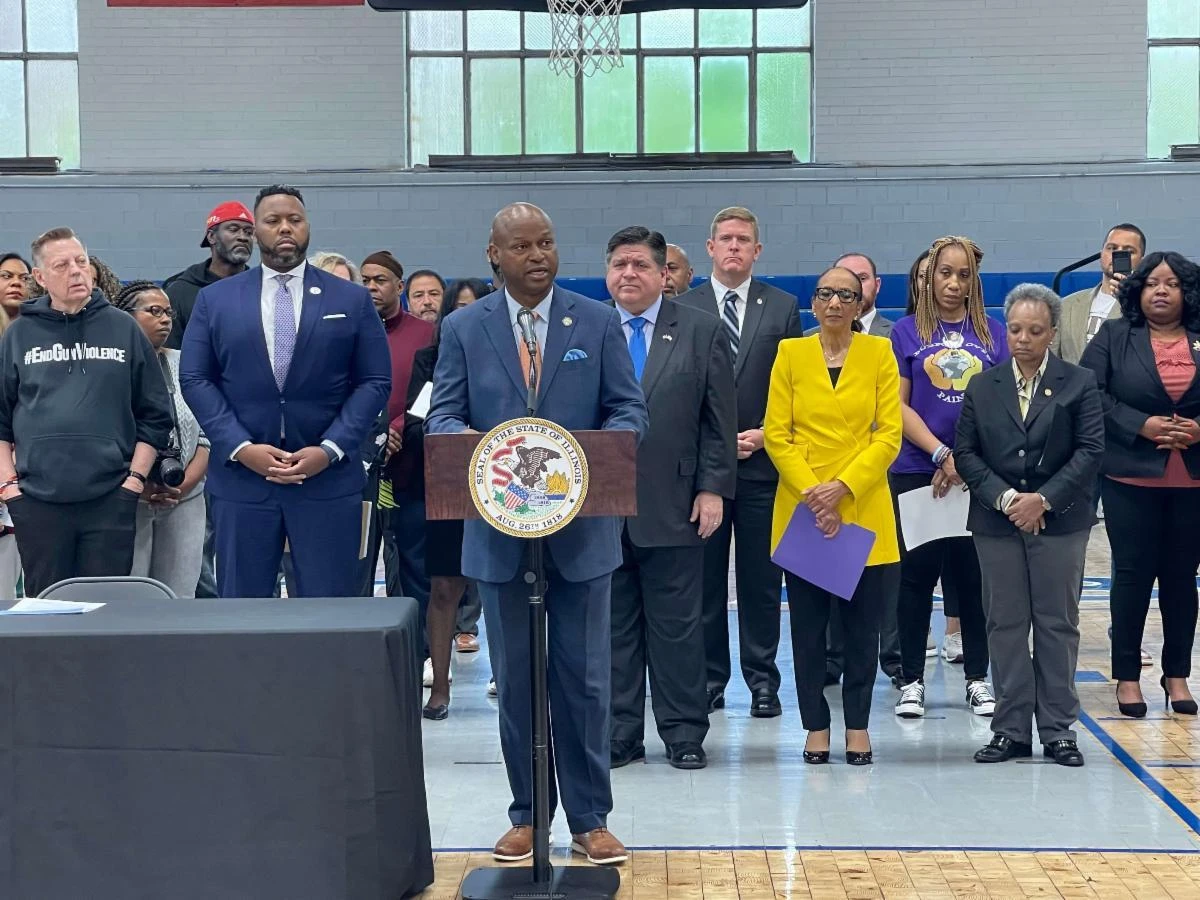 Illinois speaker backs legislation recognizing Arabs as minority contractors