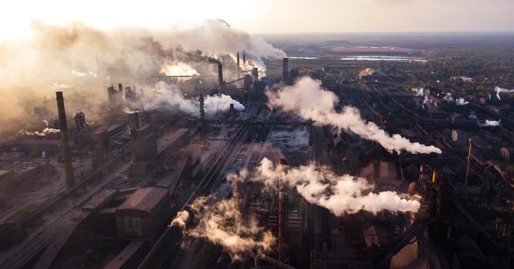 David Schwimmer, CEO of the London Stock Exchange Group, said financiers should work with Environmental, Social and Governance companies and should provide the necessary help to achieve a decarbonized economy