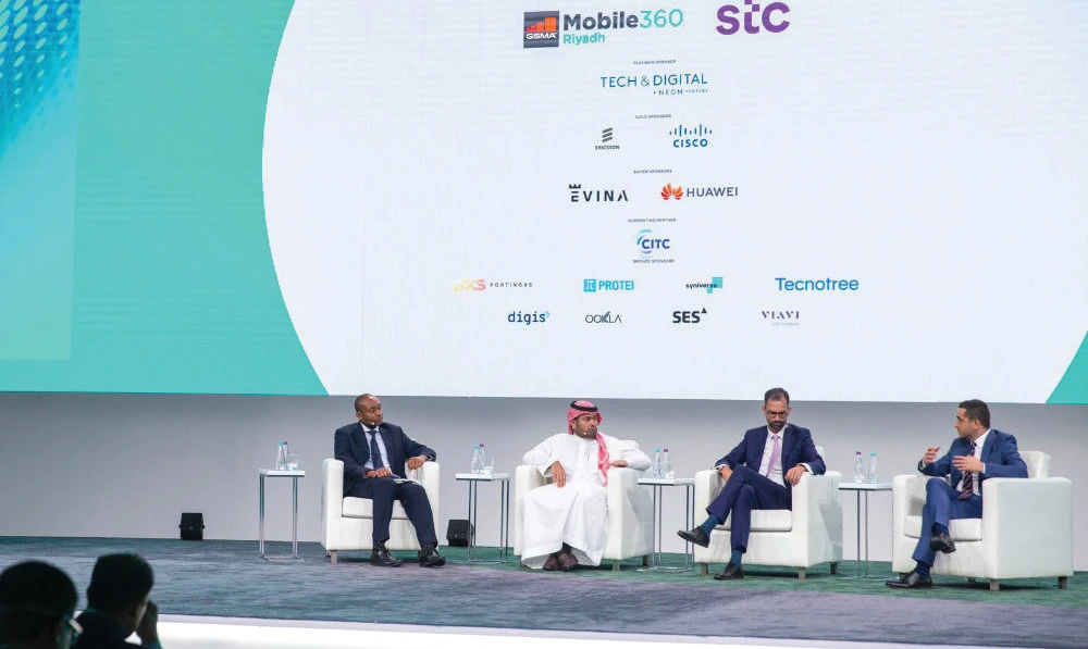Saad Al-Muhanna, stc pay’s vp of business, takes part in a discussion at Mobile 360.