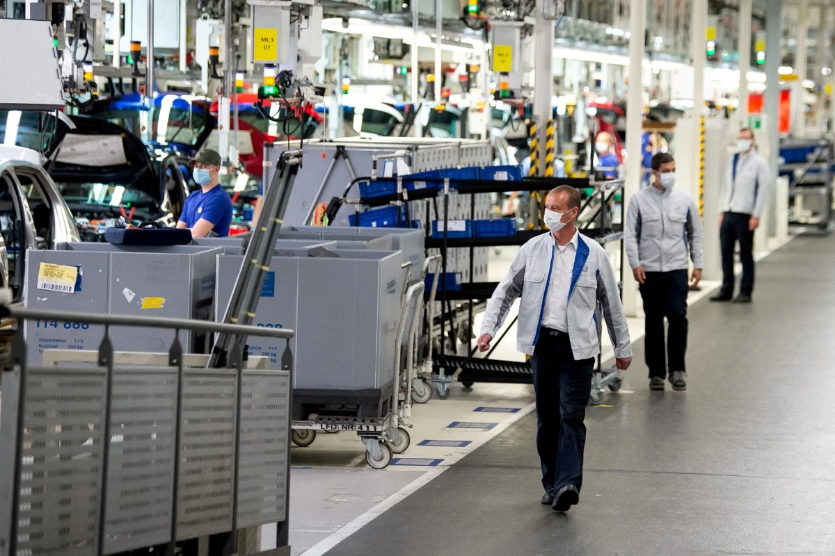 The German economy grew in the first quarter, in line with expectations, despite difficult economic conditions caused by the war in Ukraine and the pandemic, data showed on Wednesday.
