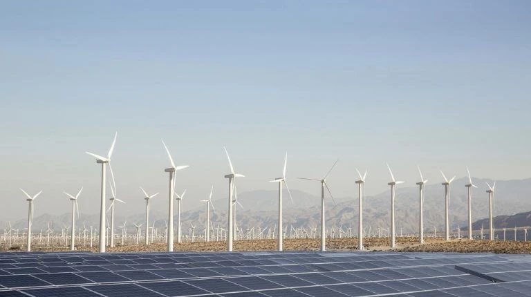 Egypt’s New and Renewable Energy Authority has revealed plans to dedicate up to 5,200 sq. km for clean energy projects initiated by both the private and public sector firms.