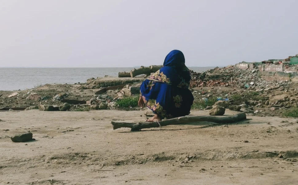 Disappearing Bangladeshi island tells story of climate change