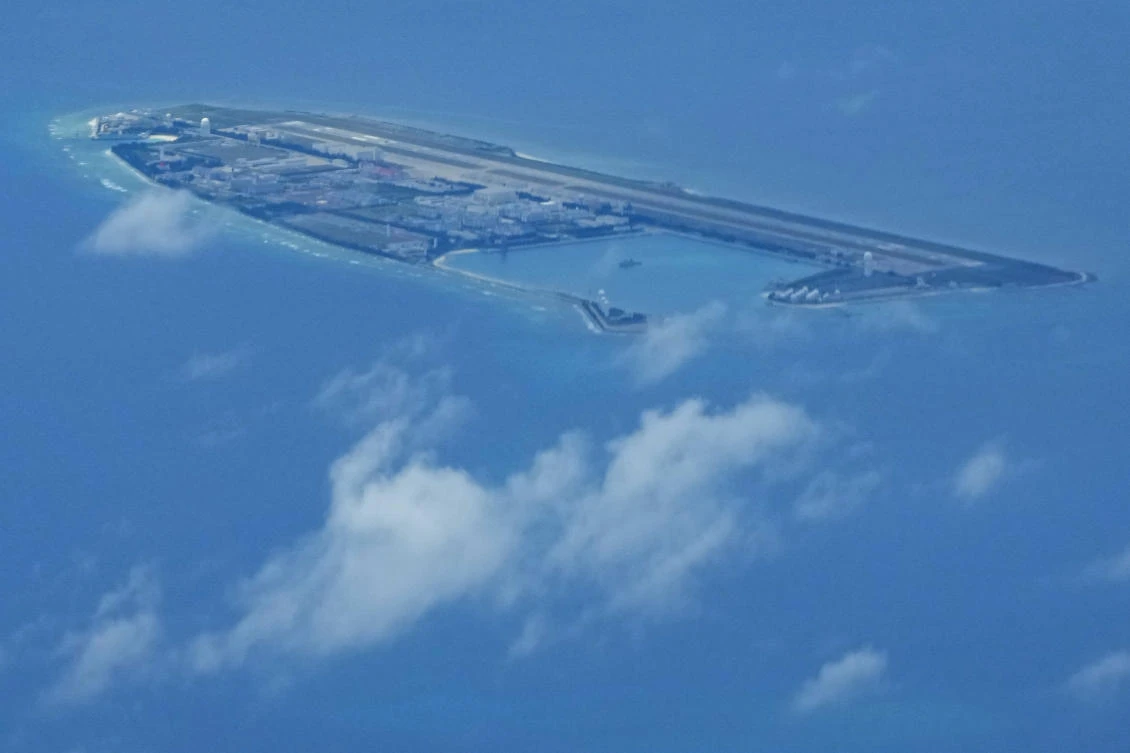 Philippines protests Beijing’s fishing ban, ‘harassment’ in South China Sea