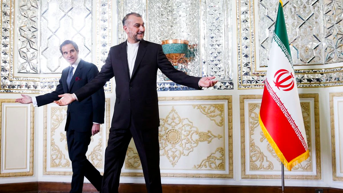 Head of the IAEA Rafael Mariano Grossi and Iranian FM Hossein Amir-Abdollahian in Tehran, Iran, Mar. 5, 2022. (Getty Images)