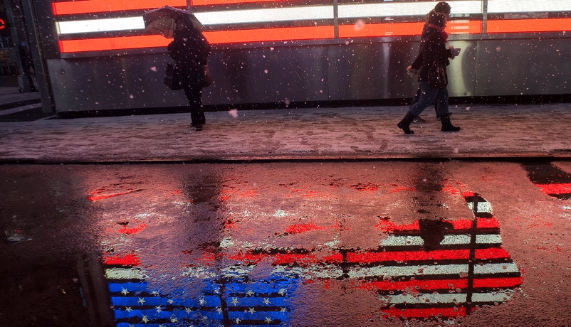 Limited knowledge and interest among average Americans tend to leave US foreign policy in the hands of elites. (Reuters)