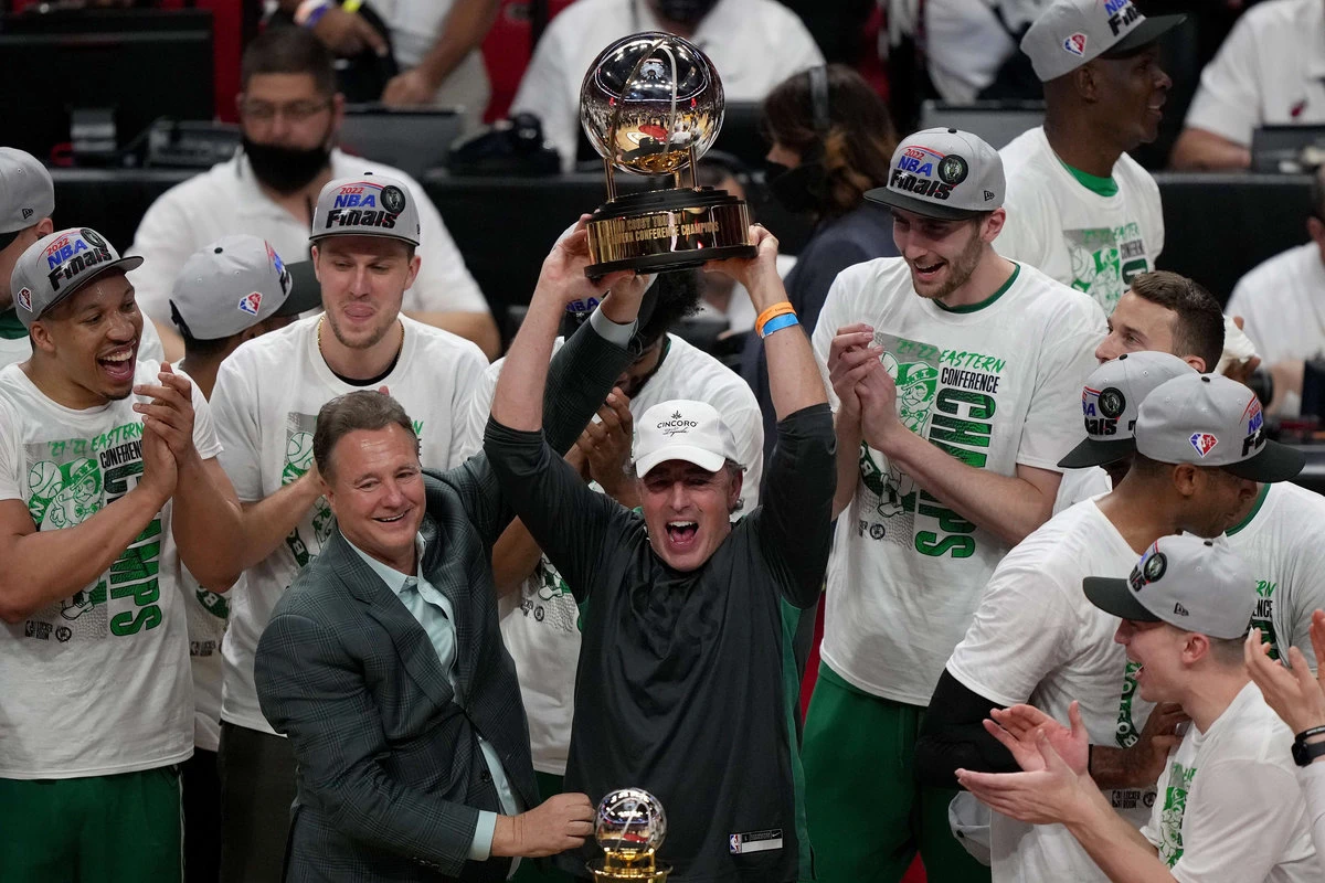 Warriors, Celtics poised for NBA Finals classic