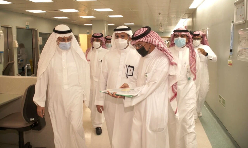 Saudi health minister supervises Hajj season readiness