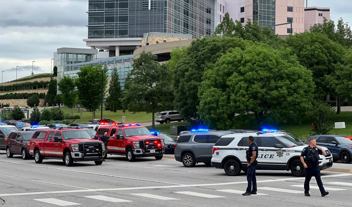 Gunman kills at least four at Tulsa hospital in new US mass shooting: police