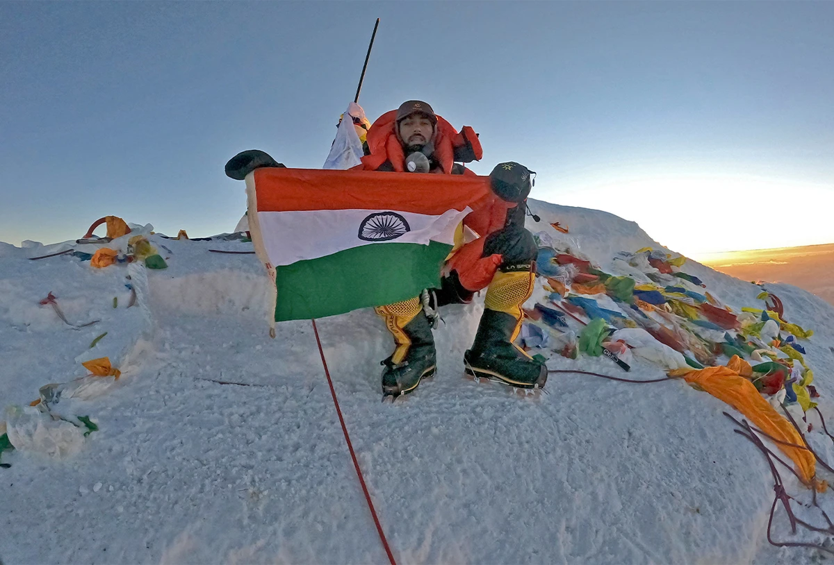 Indian climber banned for faking Everest ascent reaches summit