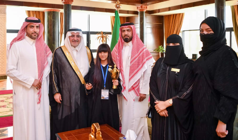 Tabuk governor honors Saudi student for top two finish in international competition