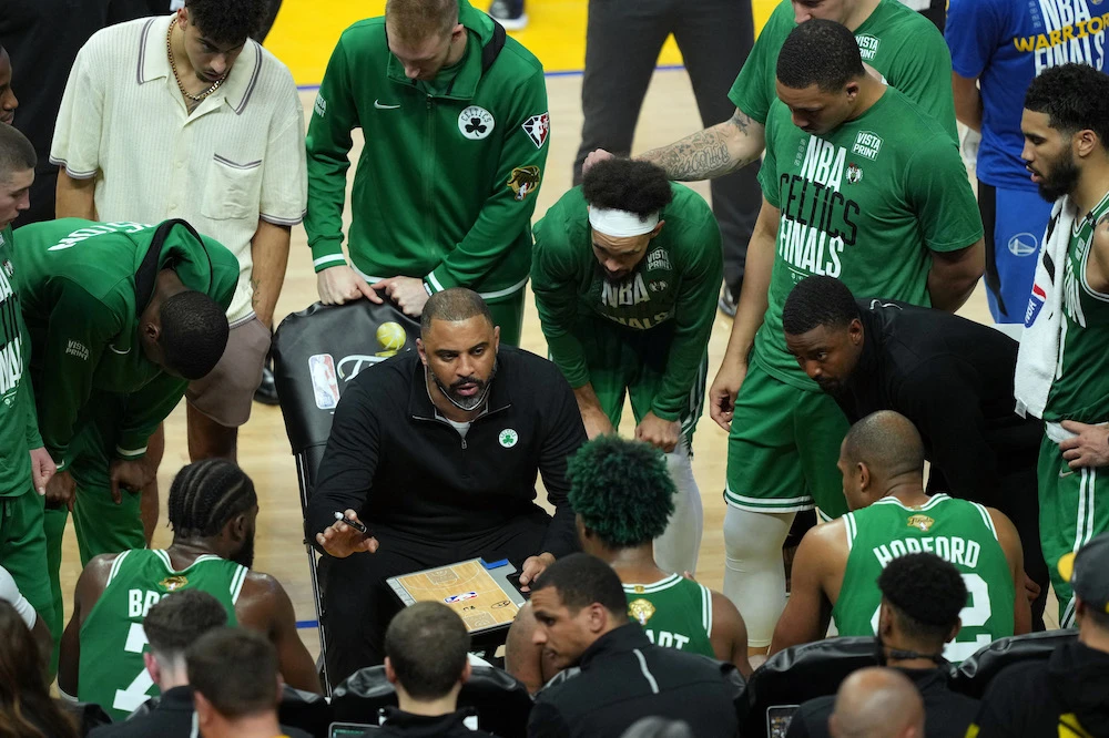 Boston Celtics head coach Ime Udoka huddles with his team before the start of the second half against the Golden State Warriors during Game 2 of the 2022 NBA Finals at Chase Center. (USA TODAY Sports)