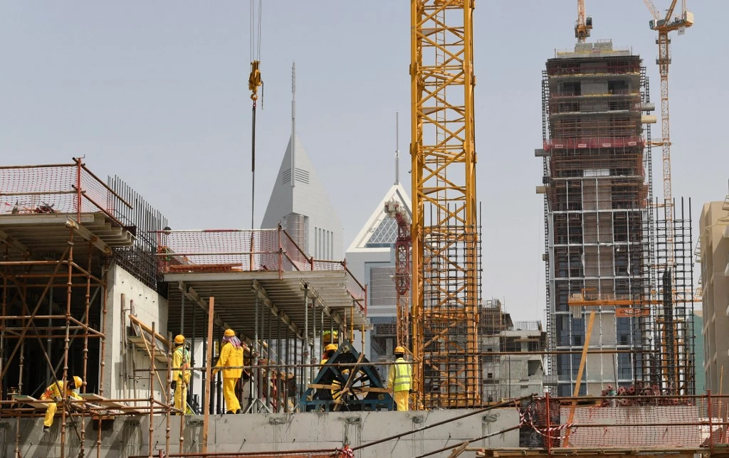 UAE announces midday break for laborers during summer months