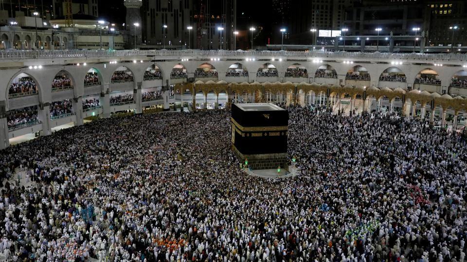 Muslim pilgrims pray at the Grand Mosque in Makkah, Saudi Arabia on Aug. 13, 2019. (Reuters/File Photo)
