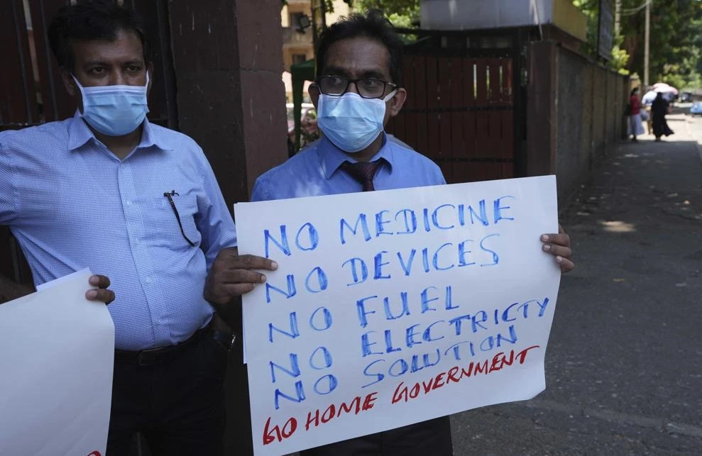 Sri Lankan government medical officers protest outside the national hospital in Colombo, Sri Lanka, April 7, 2022. (AP Photo)