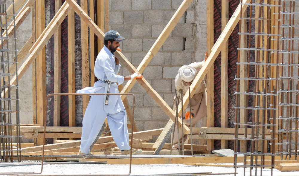 Foreign labourers work at a construction site in the Saudi capital Riyadh. (AFP file photo)