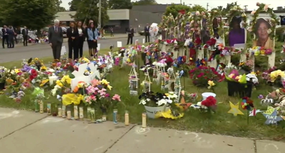 Buffalo supermarket gunman in court on hate crime counts