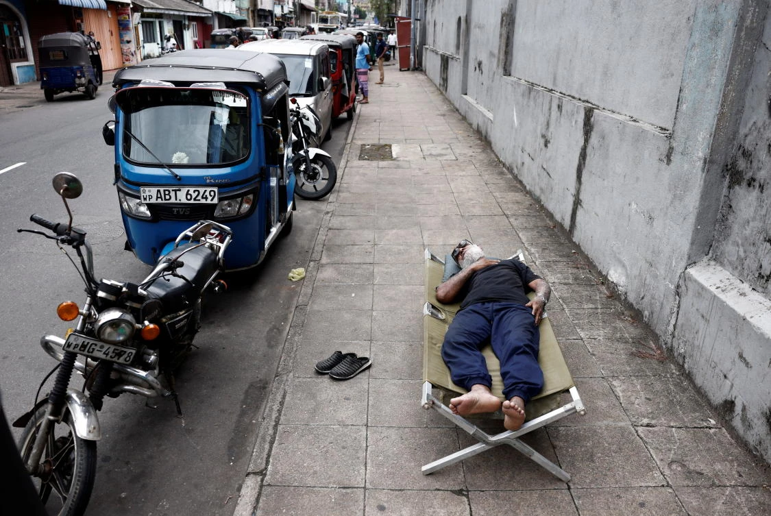 Sri Lanka asks government employees to work from home amid fuel shortages