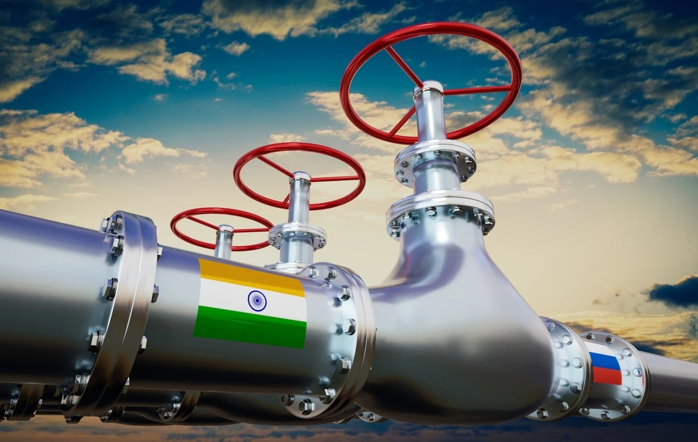 Indian refiners have snapped up cheap Russian oil shunned by Western countries. (Shutterstock)