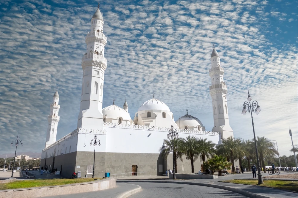 The first route will have 12 stops and will stretch 16.2 kilometers from Uhud to Quba Mosque (Shutterstock)