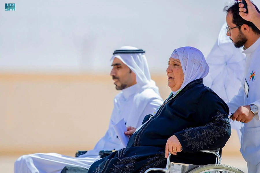 Iraqi Hajj pilgrims arrive in the Kingdom through Jadidat Arar land port on Wednesday. (SPA)