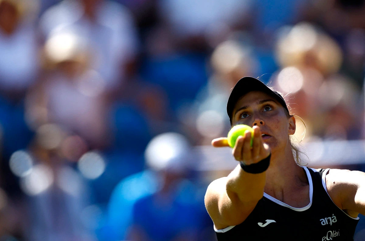 Haddad Maia into Eastbourne semis, gunning for 3rd title in a row