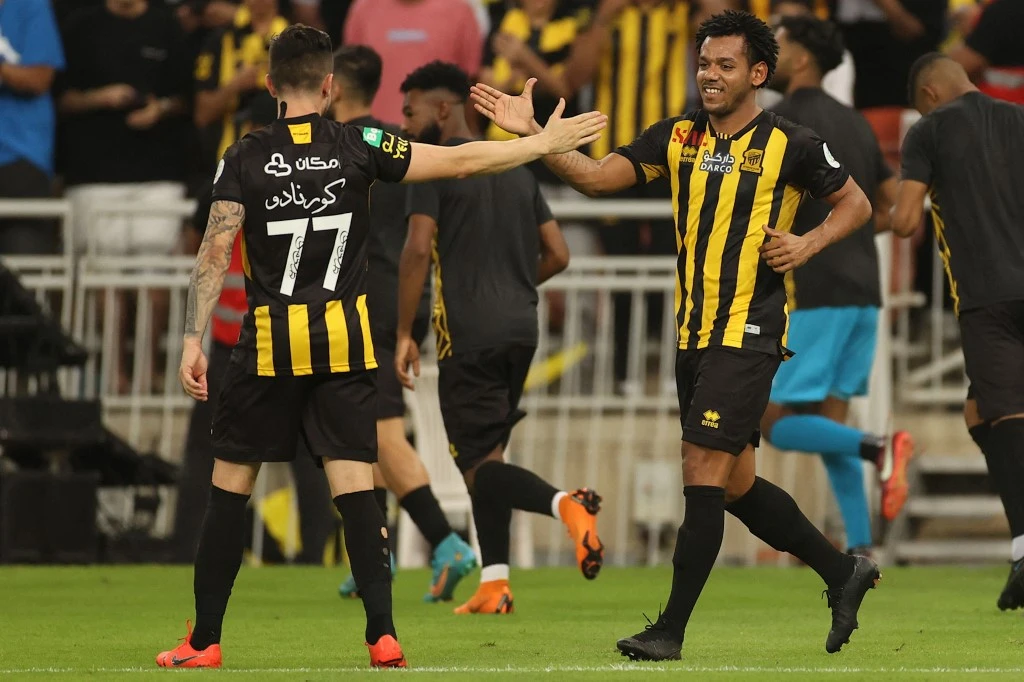 The penultimate round of action took place on Thursday and it was epic as both Al-Hilal and Al-Ittihad won their matches. (AFP)