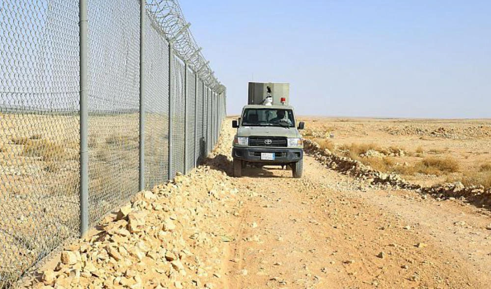 More than 100 Border Guard personnel were given training by specialists. (SPA)