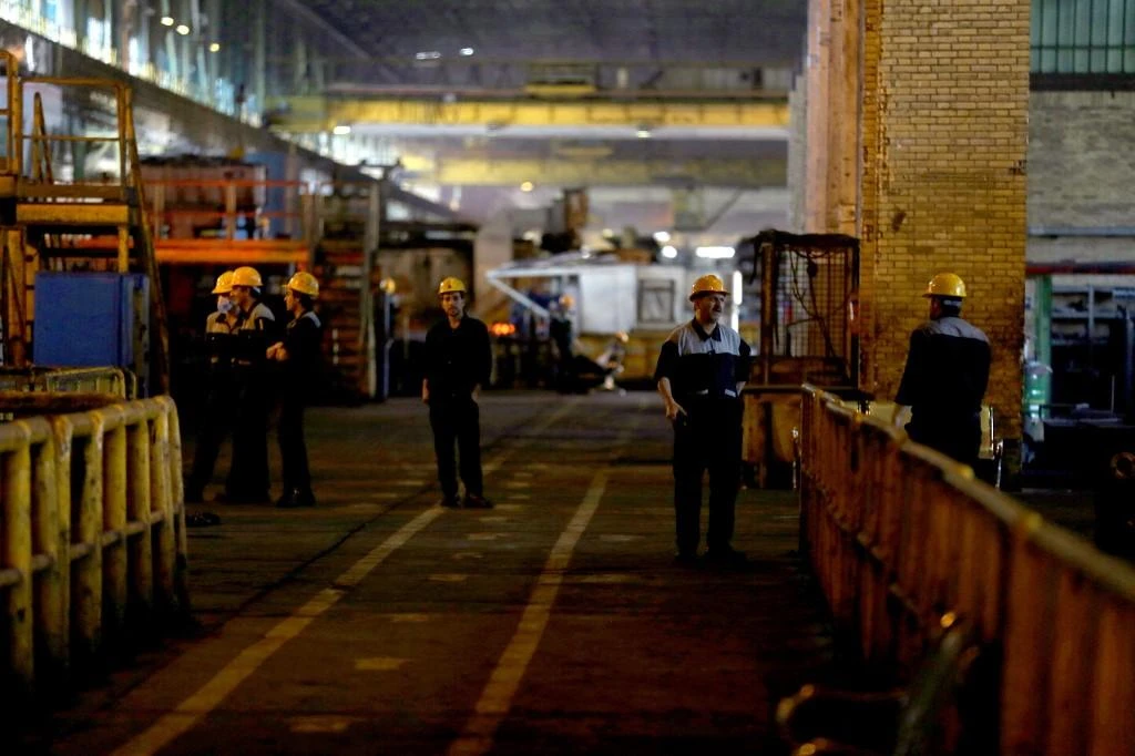 Cyberattack forces Iran steel company to halt production
