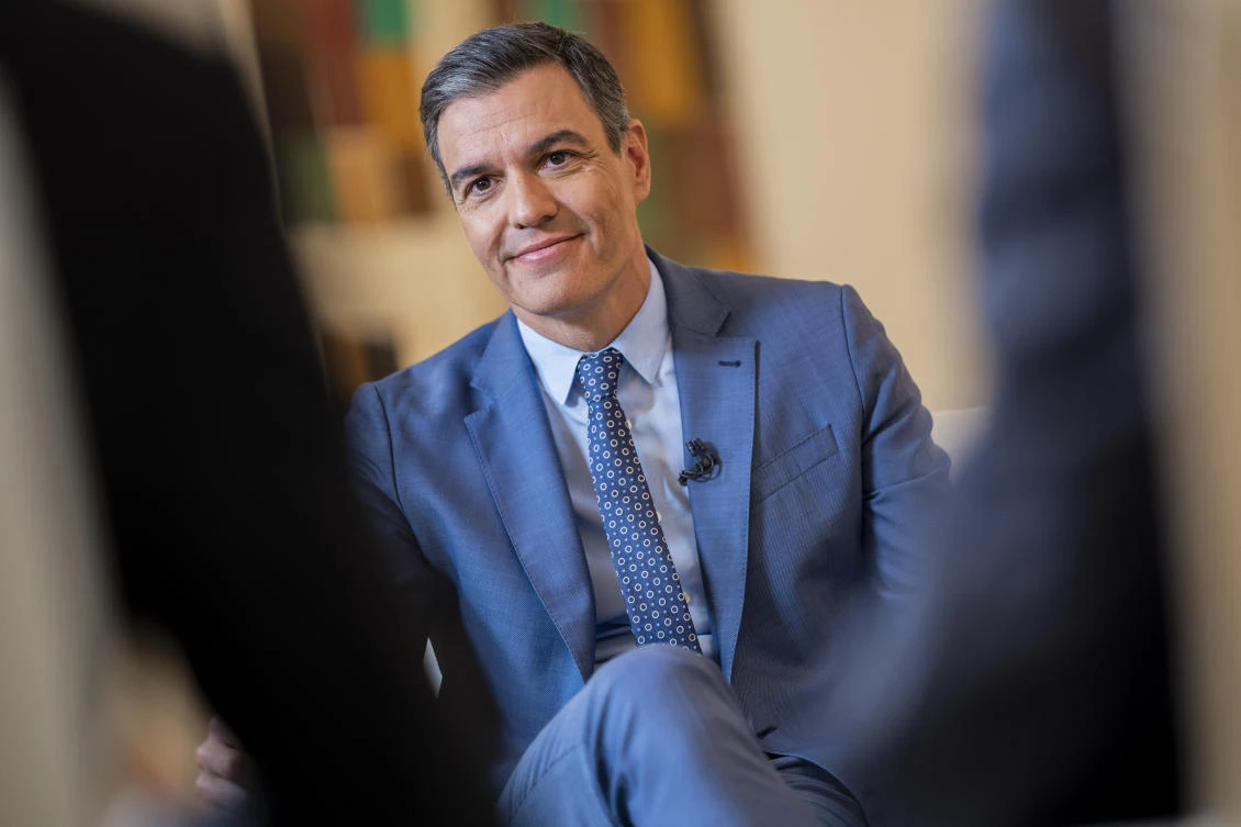 Spanish PM blames traffickers, migrants for deaths at border