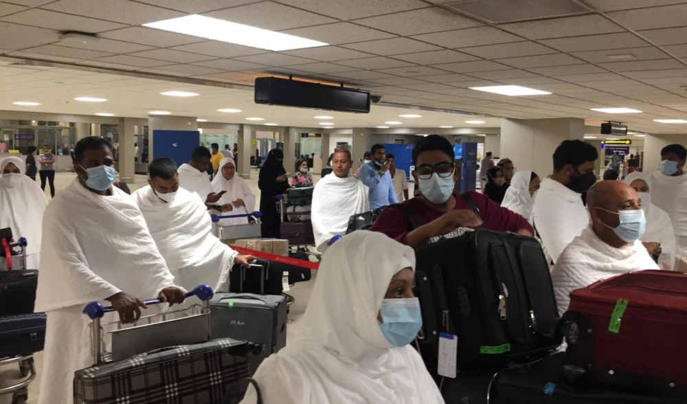 Sri Lankan pilgrims at the country’s main airport, Bandaranaike International Airport in Katunayake, an area north of the capital Colombo, before departing for their Hajj pilgrimage on June 28, 2022. (AN Photo)