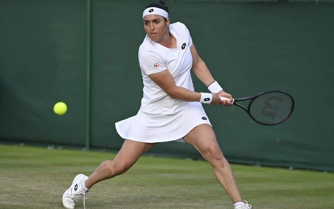 Jabeur beats Kawa to reach Wimbledon 3rd round