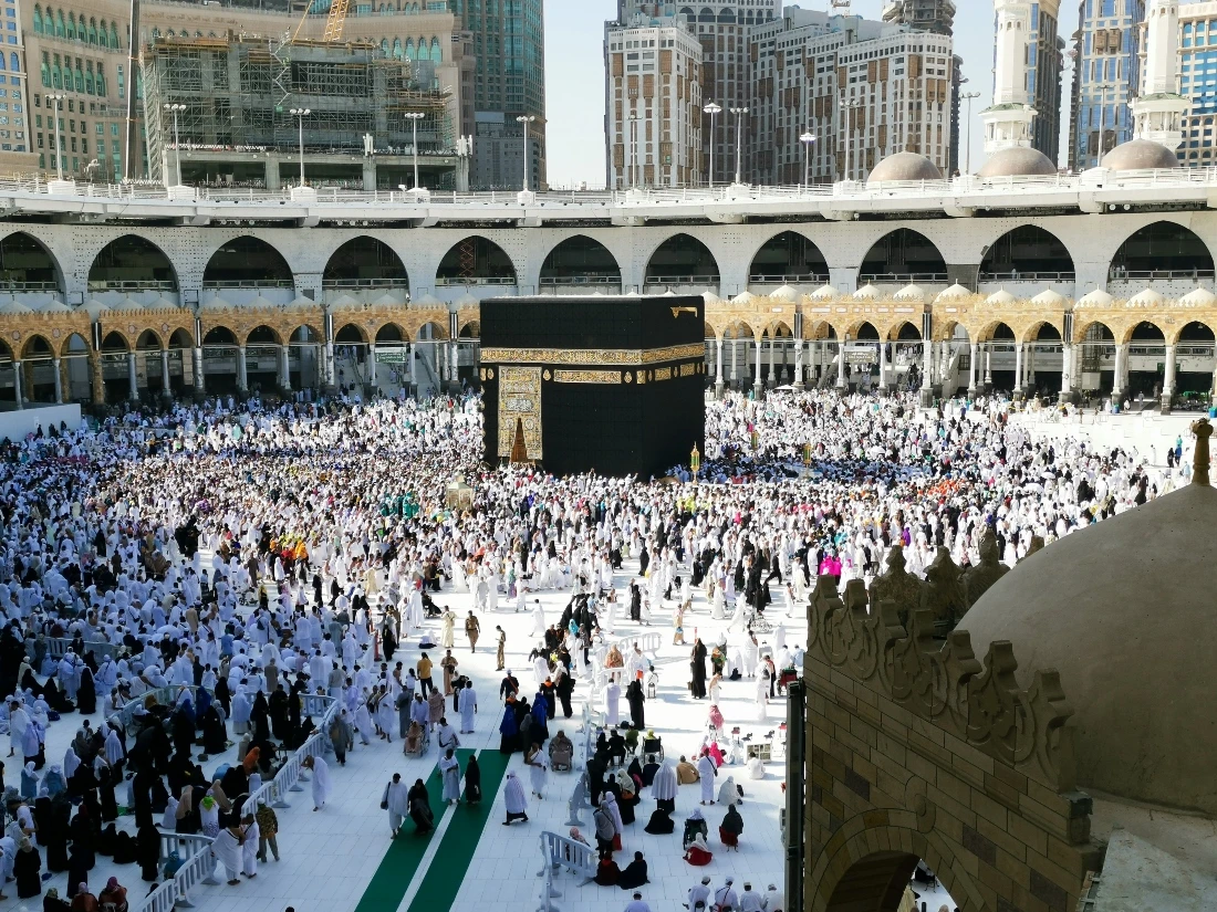 In cooperation with relevant authorities, visas will also be issued immediately to the pilgrims entering the Kingdom as part of the solution. (File/Shutterstock)