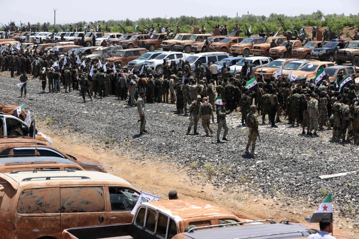 Turkey shelves Syrian offensive after Russian objection