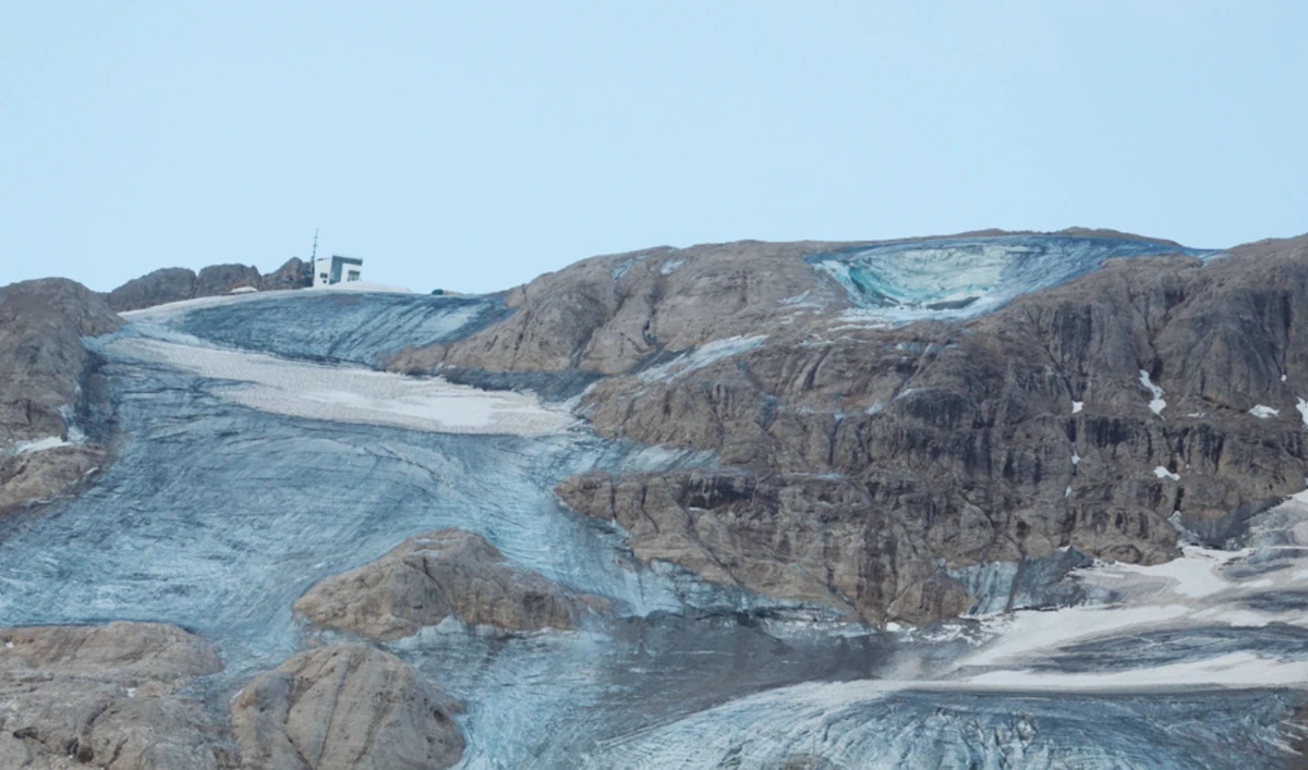 Search efforts resume after glacier collapse in Italian Alps