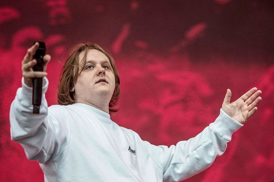 Scottish star Lewis Capaldi heads back to the UAE for first Dubai concert