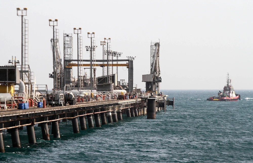 US targets Iranian oil and petrochemical trade network